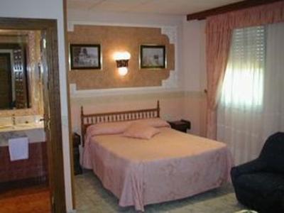 הואסקה Hotel Montearagon חדר תמונה