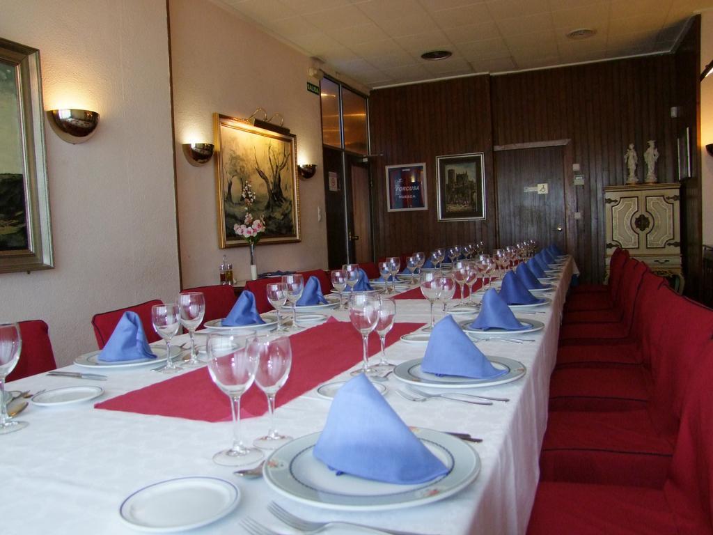הואסקה Hotel Montearagon מראה חיצוני תמונה