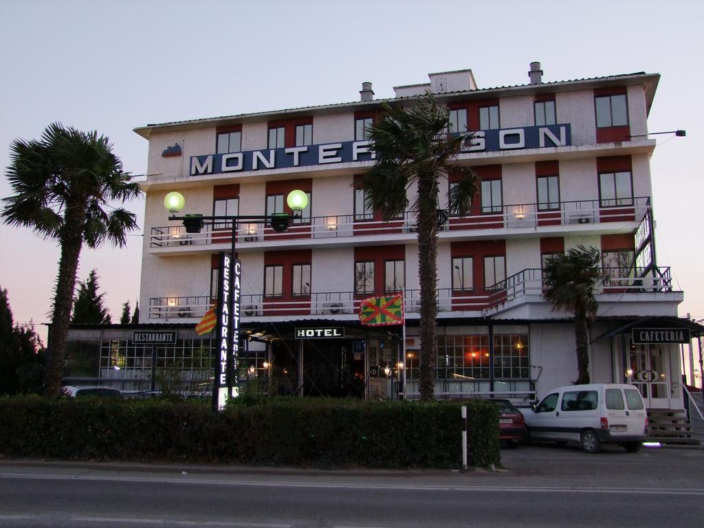 הואסקה Hotel Montearagon מראה חיצוני תמונה